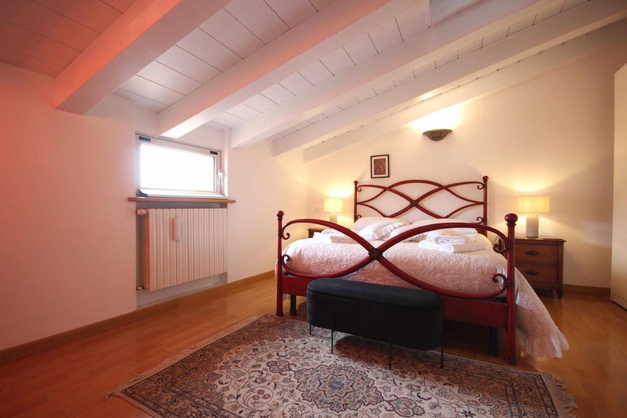 Case Vr Holiday Attico San Domenico Verona Exterior photo